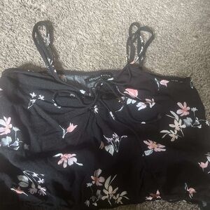 Kendall & Kylie Charcoal floral Top